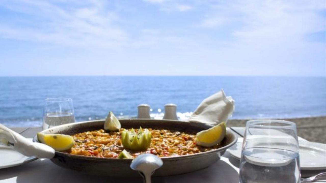 Mi Capricho 3-5 Beachfront- Apartment With Sea Views In Costa Del Sol Sitio de Calahonda エクステリア 写真