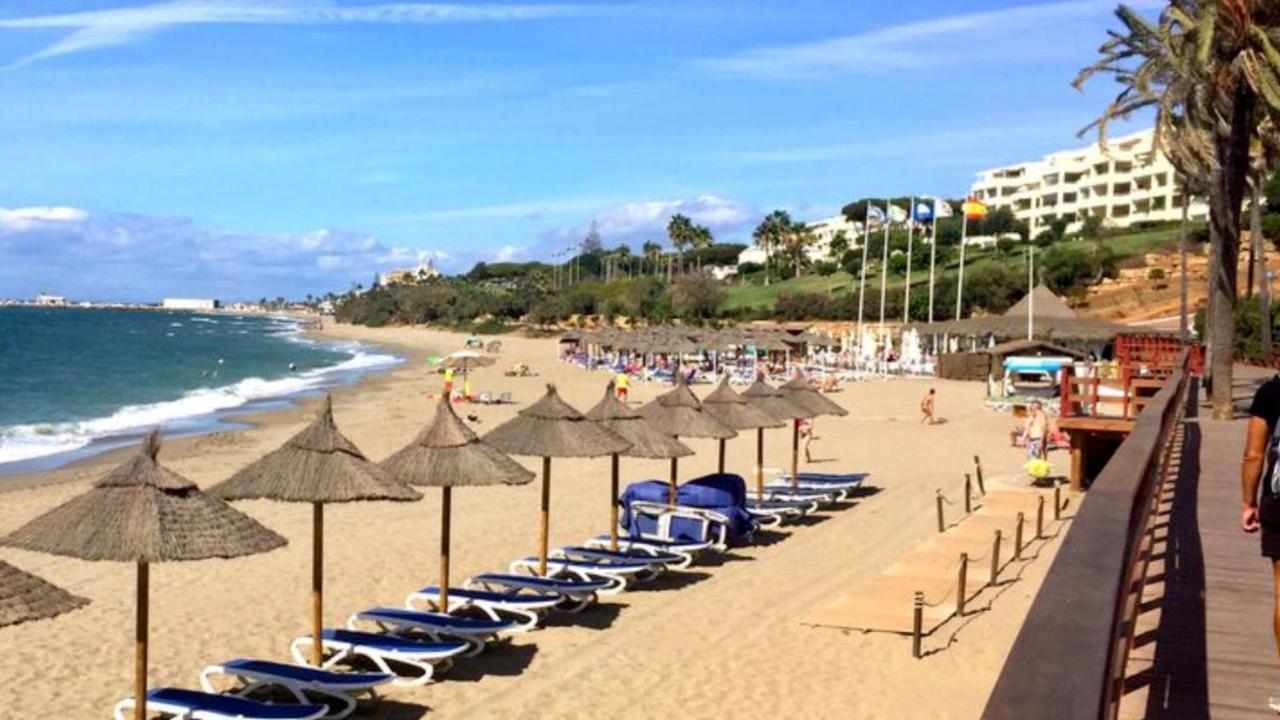 Mi Capricho 3-5 Beachfront- Apartment With Sea Views In Costa Del Sol Sitio de Calahonda エクステリア 写真