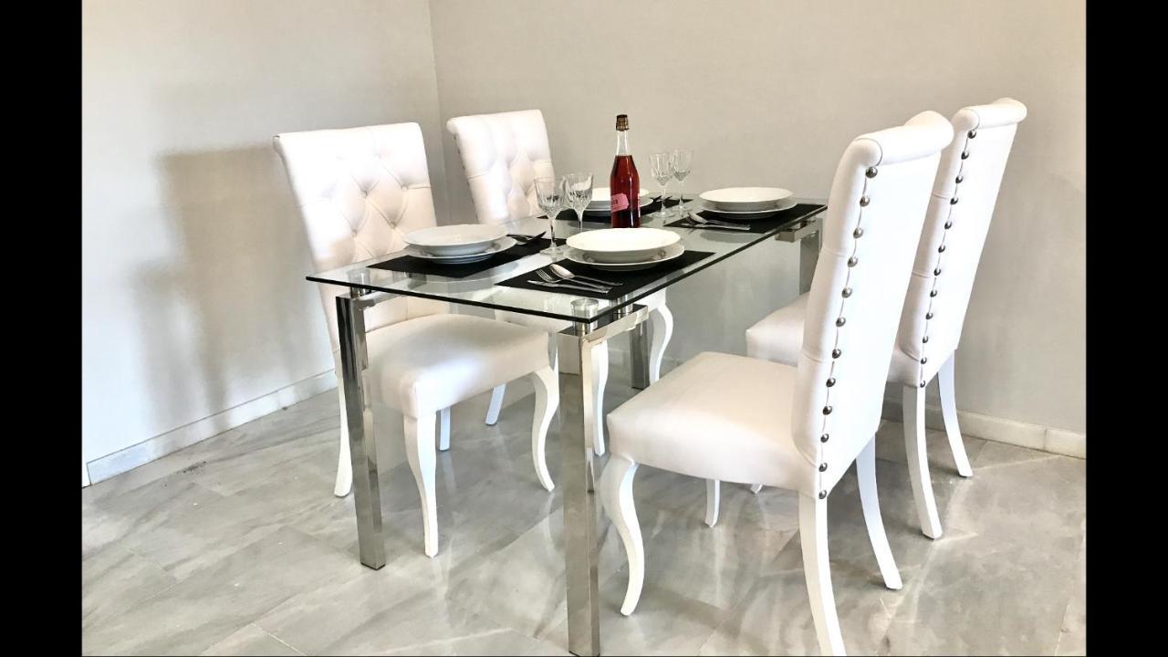Mi Capricho 3-5 Beachfront- Apartment With Sea Views In Costa Del Sol Sitio de Calahonda エクステリア 写真